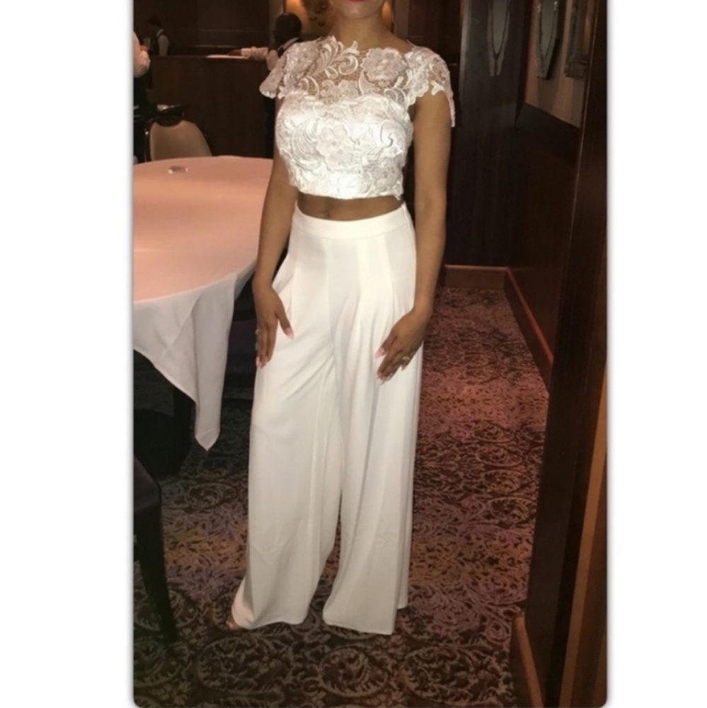 New! David's Bridal 2 peice pant set